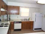 kitchen1.jpg (91406 bytes)